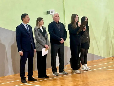 Неделя по традиции началась с торжественной церемонии