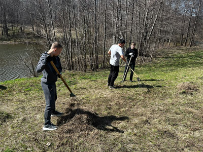 Группа 1ГС-25 присоединились к городскому молодежному субботнику