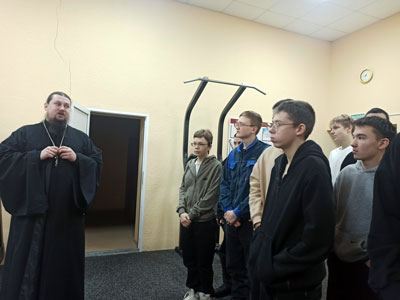 Студенты посетили духовно-просветительский центр Возрождение