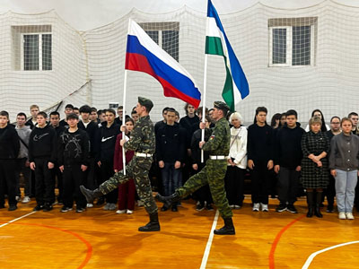 Неделя в колледже начинается с торжественной церемонии