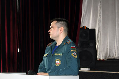 Встреча студентов с начальником караула 46 ПСЧ