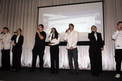 В колледже прошел праздничный антиквиз