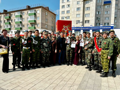 Традиционный смотр-конкурс строя и песни к 9 Мая